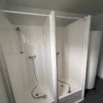 aktion-sanitaercontainer-20-fuss-021585747-dusche-wc-aussen-8