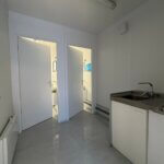 aktion-sanitaercontainer-20-fuss-021814131-wc-damen-herren-aussen-6