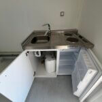 aktion-sanitaercontainer-20-fuss-021814131-wc-damen-herren-aussen-5