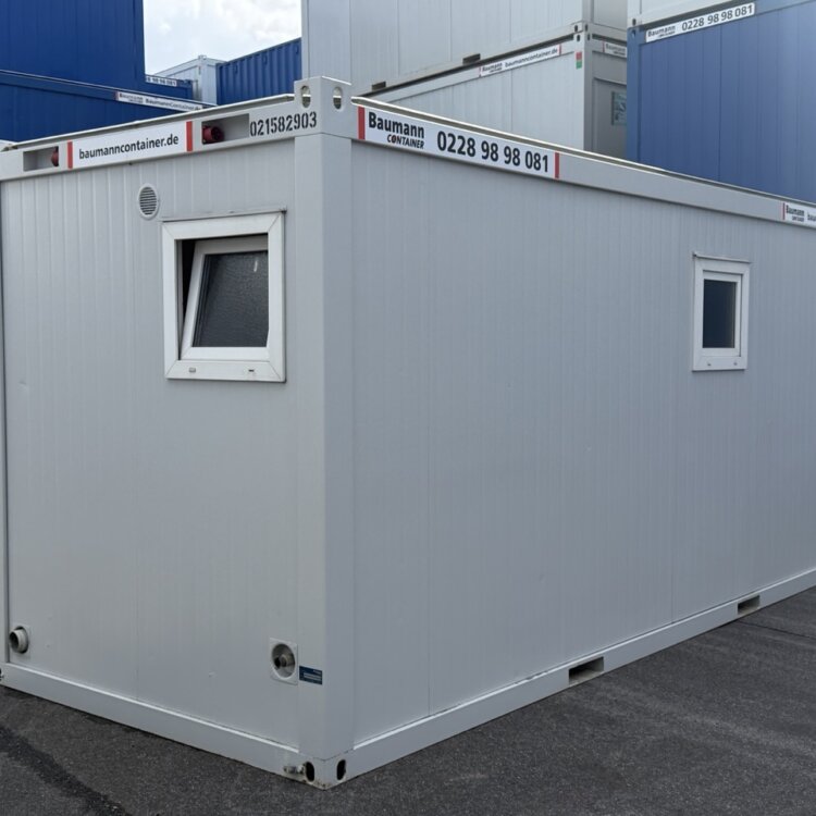 aktion-sanitaercontainer-20-fuss-021582903-dusche-wc-aussen-2