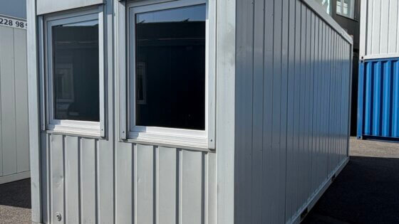 aktion-raumcontainer-20-fuss-011658725-aussen-1