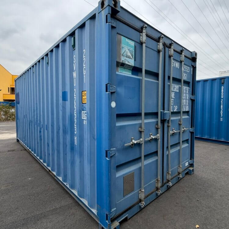 aktion-seecontainer-20-fuss-225523-1-aussen-1
