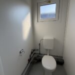 aktion-sanitaercontainer-20-fuss-wc-herren-wc-damen-020943544-außen-8