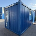 aktion-sanitaercontainer-20-fuss-151525476-dusche-wc-aussen-2