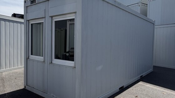 aktion-raumcontainer-20-fuss-091432392-aussen-1