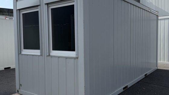 aktion-raumcontainer-20-fuss-011555034-aussen-1