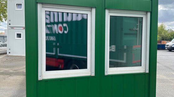 aktion-raumcontainer-20-fuss-092174413-aussen-1