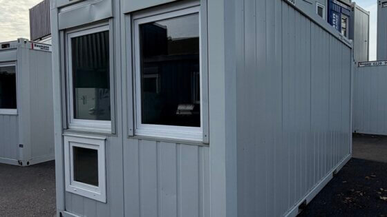 aktion-raumcontainer-20-fuss-011658754-aussen-1