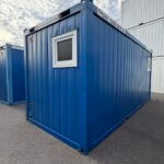 aktion-sanitaercontainer-20-fuss-021363224-wc-herren-aussen-2