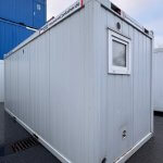 aktion-sanitaercontainer-20-fuss-151215463-herren-wc-event-aussen-1