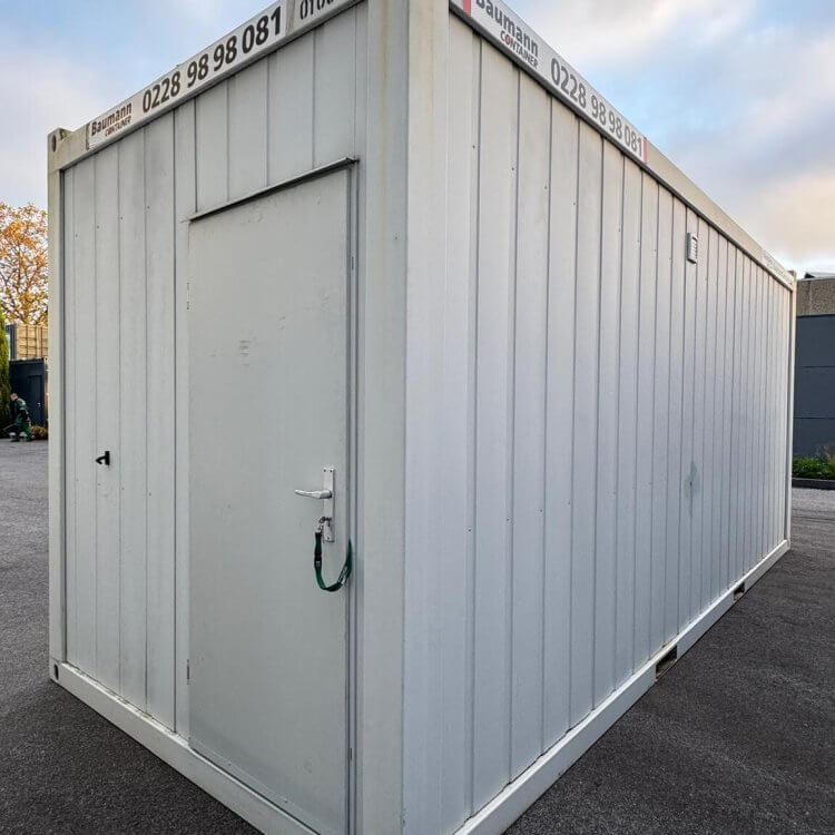 aktion-sanitaercontainer-20-fuss-herren-urinal-010981394-aussen