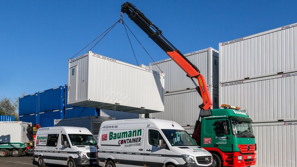 Baumann Container Service Transport und Montage