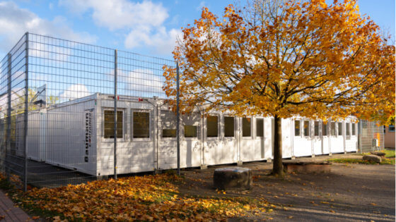 container-klassenraeume-projekt-walddorfschule-erftstadt-aussen