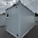 aktion-sanitaercontainer-20-fuss-53-022164523-wc-damen-herren-aussen-2