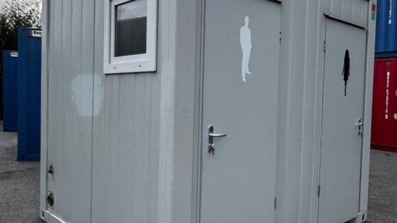 aktion-sanitaercontainer-10-fuss-021813126-wc-damen-herren-aussen-1