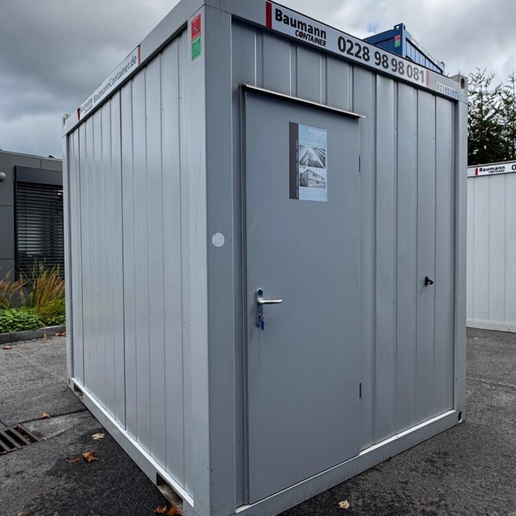 aktion-raumcontainer-10-fuss-021921975-aussen-1