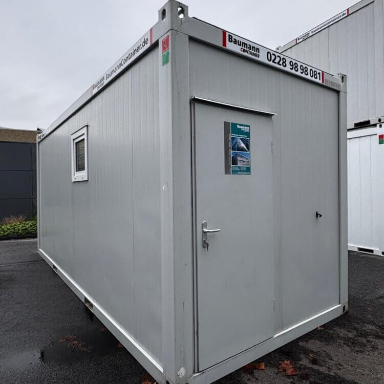 aktion-sanitaercontainer-20-fuss-021585752-dusche-wc-aussen-1