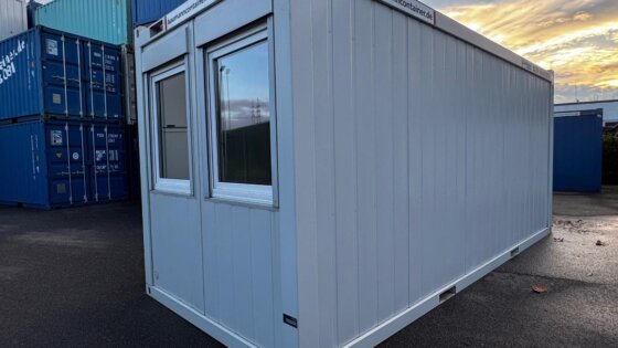 aktion-raumcontainer-20-fuss-021921949-aussen-1