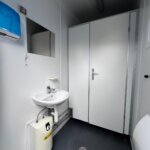 aktion-sanitaercontainer-10-fuss-021472928-wc-damen-herren-innen-4