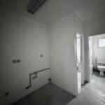 aktion-sanitaercontainer-20-fuss-wc-herren-wc-damen-021931471-innen-2