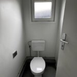 aktion-sanitaercontainer-20-fuss-wc-herren-wc-damen-021931471-innen-4