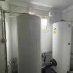 aktion-sanitaercontainer-20-fuss-021258470-dusche-innen-3