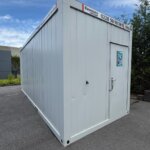 aktion-sanitaercontainer-20-fuss-dusche-151527260-aussen-1