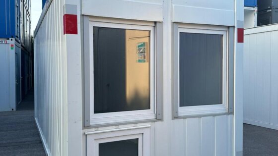 aktion-raumcontainer-20-fuss-011913292-aussen-1