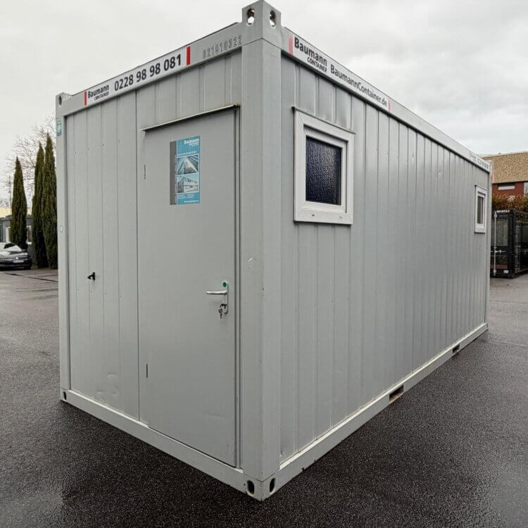 aktion-sanitaercontainer-20-fuss-021810322-schwarz-weiß-aussen-1