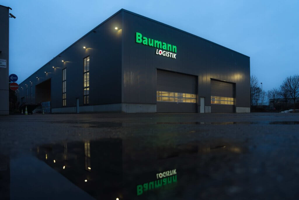 lagerung-service-lagerhalle-2025